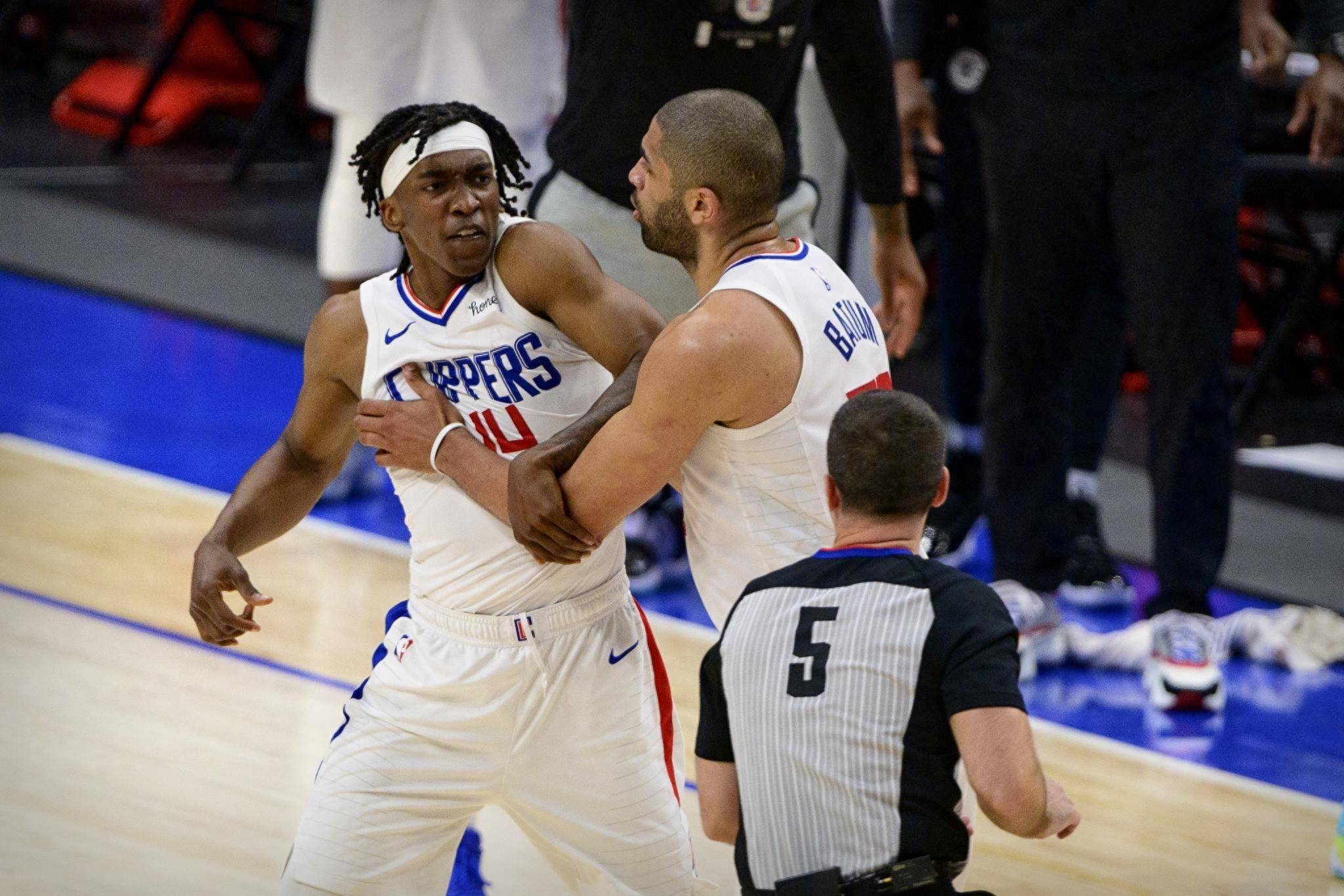 尼日利亚男篮血洗法国男篮，巴图姆一己之力扛起全队