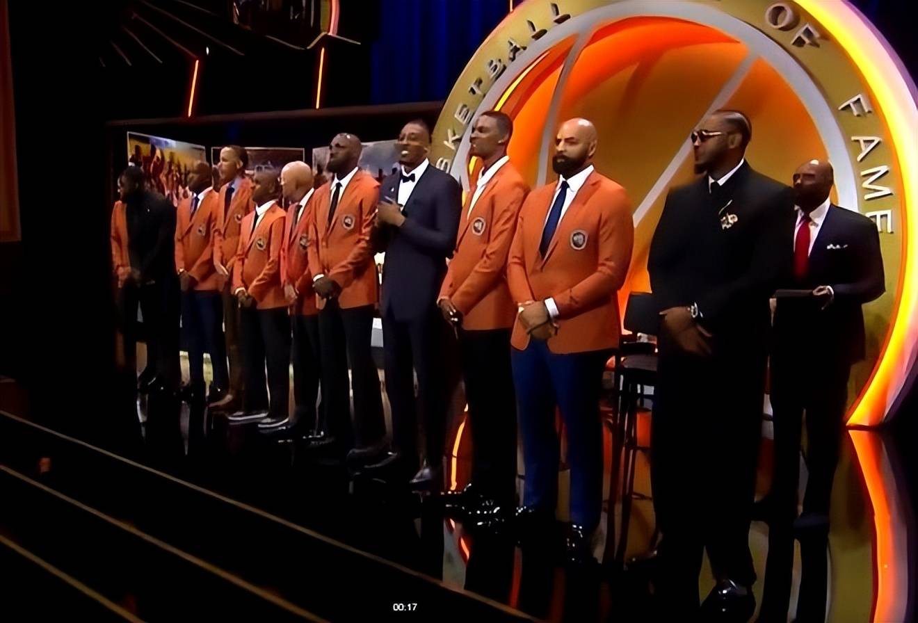 美国男篮碾压国王，保罗统治全场的简单介绍