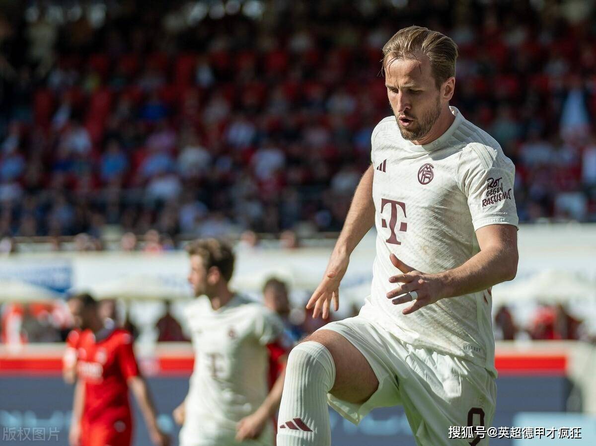 阿森纳血洗勒沃库森，格纳布里打破历史纪录的简单介绍