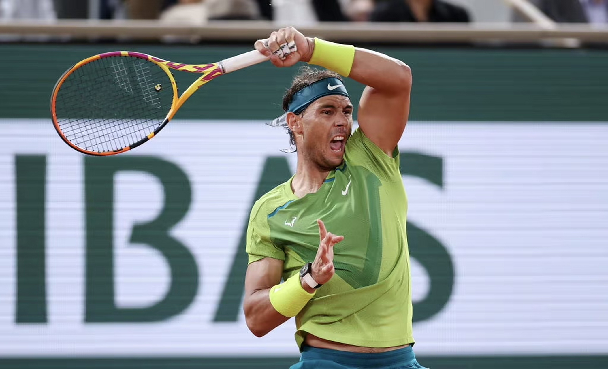 包含世界网球队血洗英国网球队，纳达尔一己之力扛起全队的词条