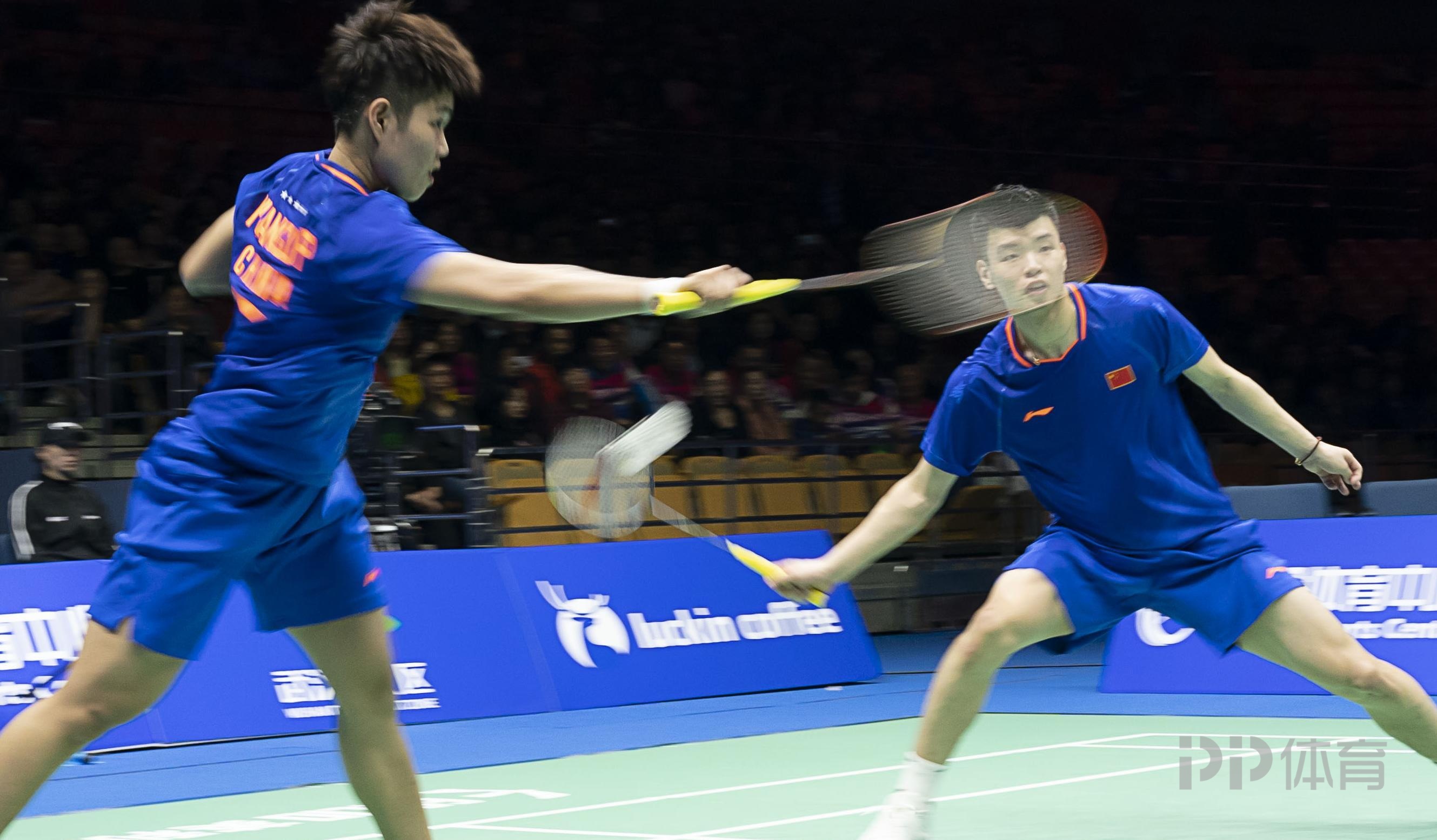 丹麦羽毛球队横扫泰国羽毛球队，陶菲克制霸全场