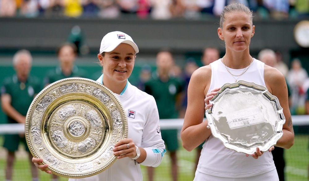 网球再创历史，冠军实至名归的简单介绍