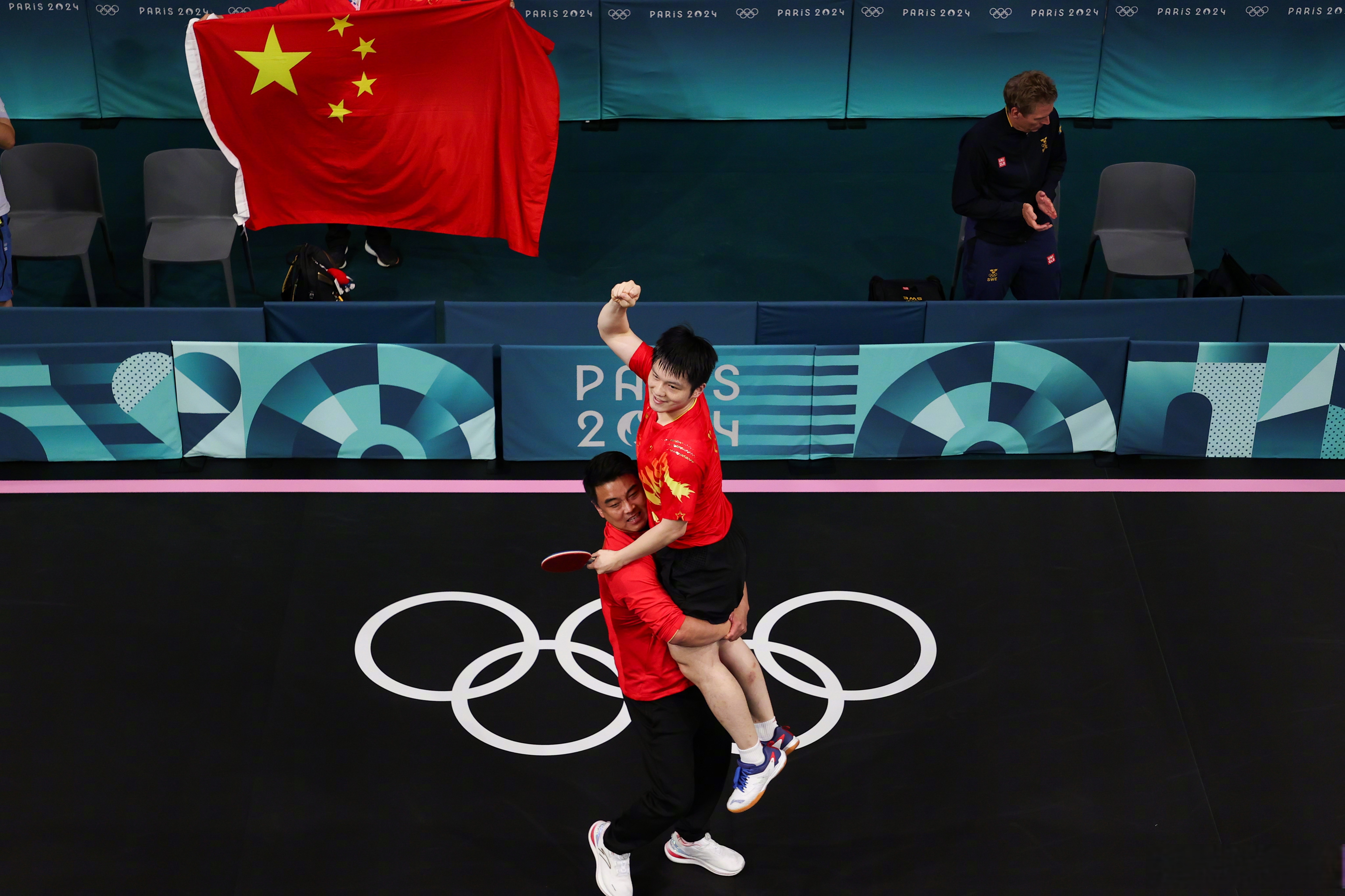 波兰队轻取葡萄牙队，樊振东点燃赛场