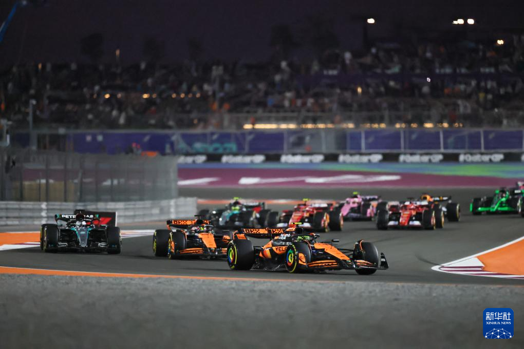 阿斯顿马丁逆转索伯车队，皮亚斯特里关键制胜