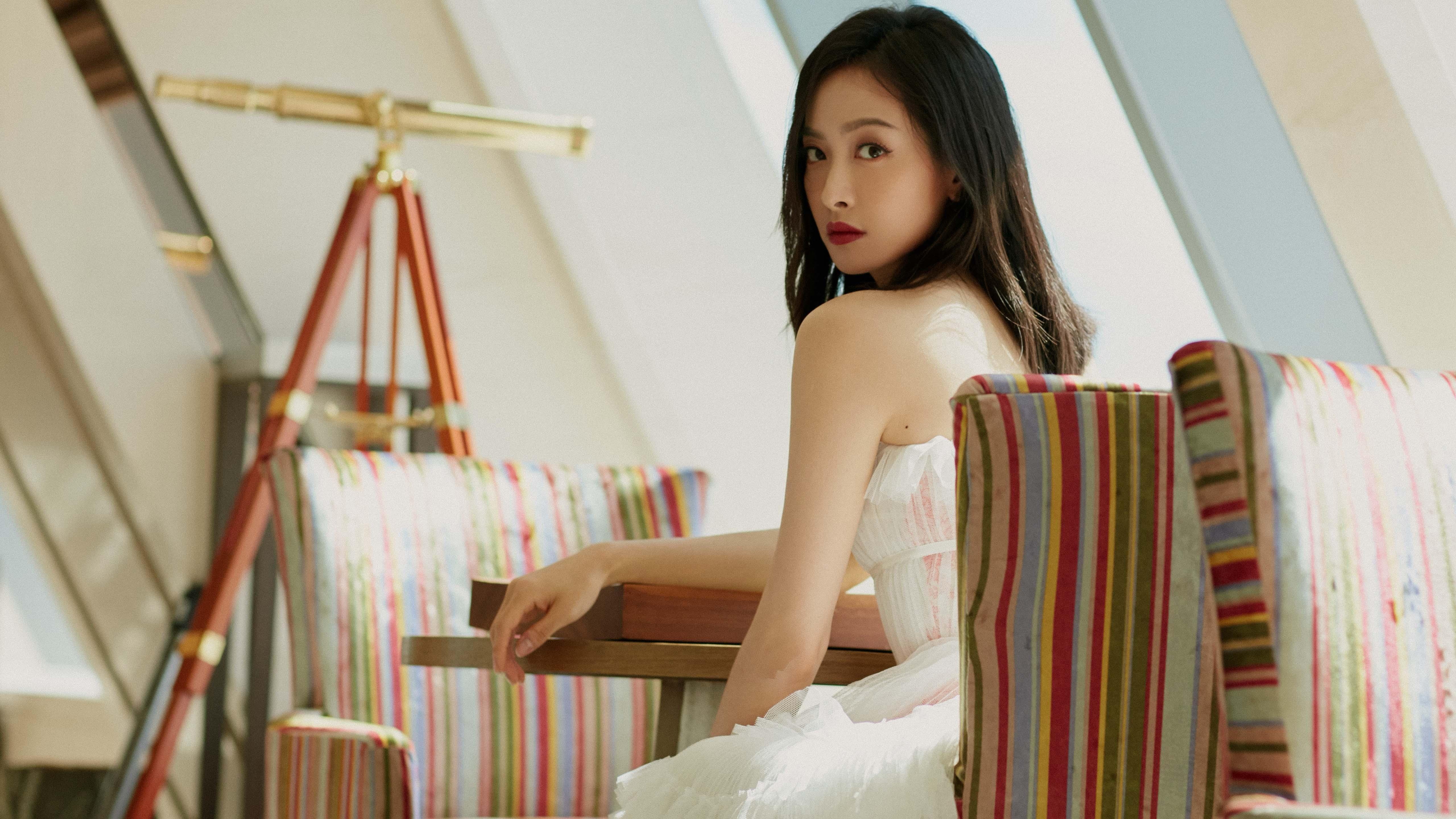 唯一性之夜，凯恩单点爆破创造历史，安达卢西亚雄狮终结魔鬼主场