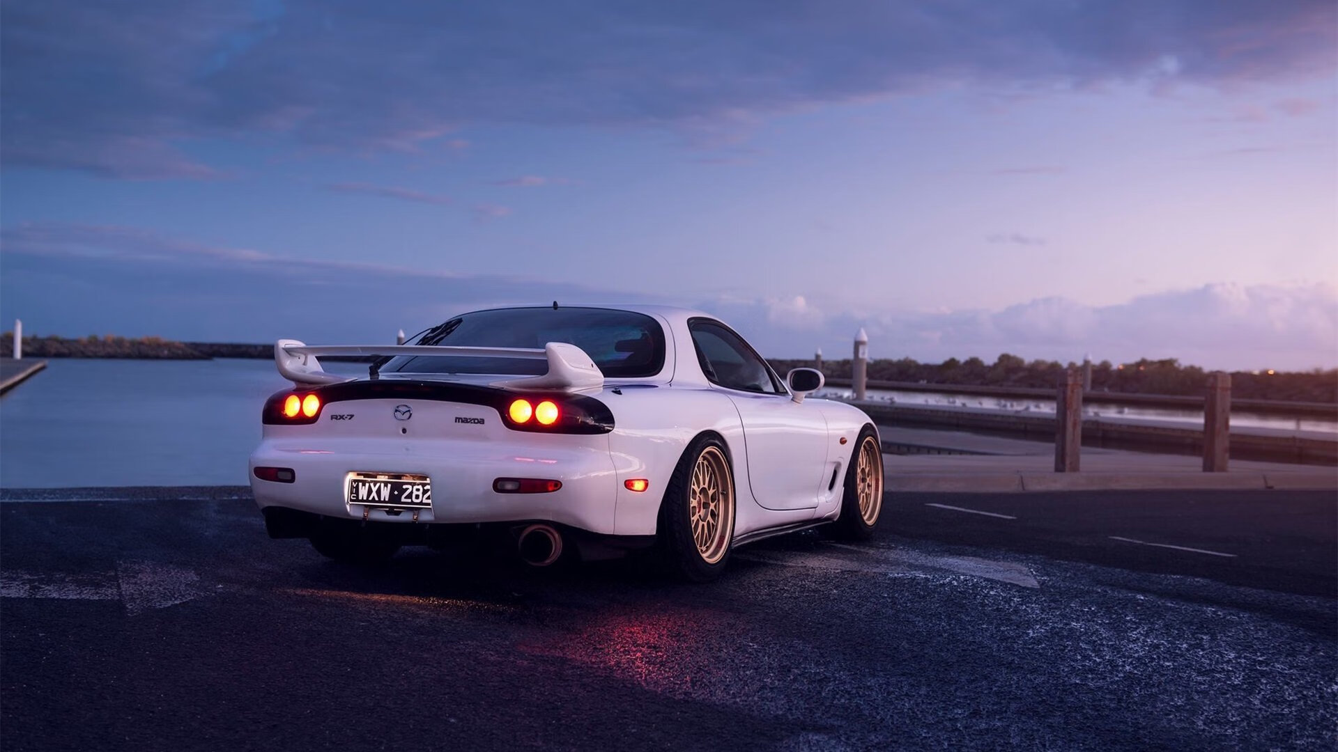 绿茵三国演义,哈兰德一锤定音,突尼斯黑马奔腾,莱比锡重划版图