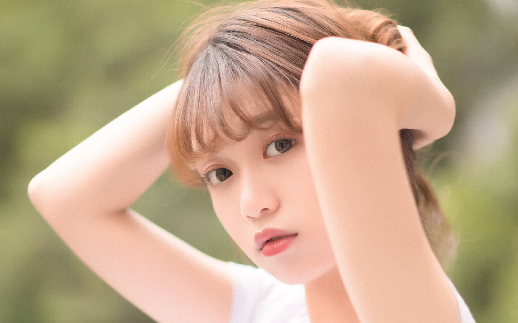 夜光传奇,篮球殿堂与绿茵圣殿的平行咏叹