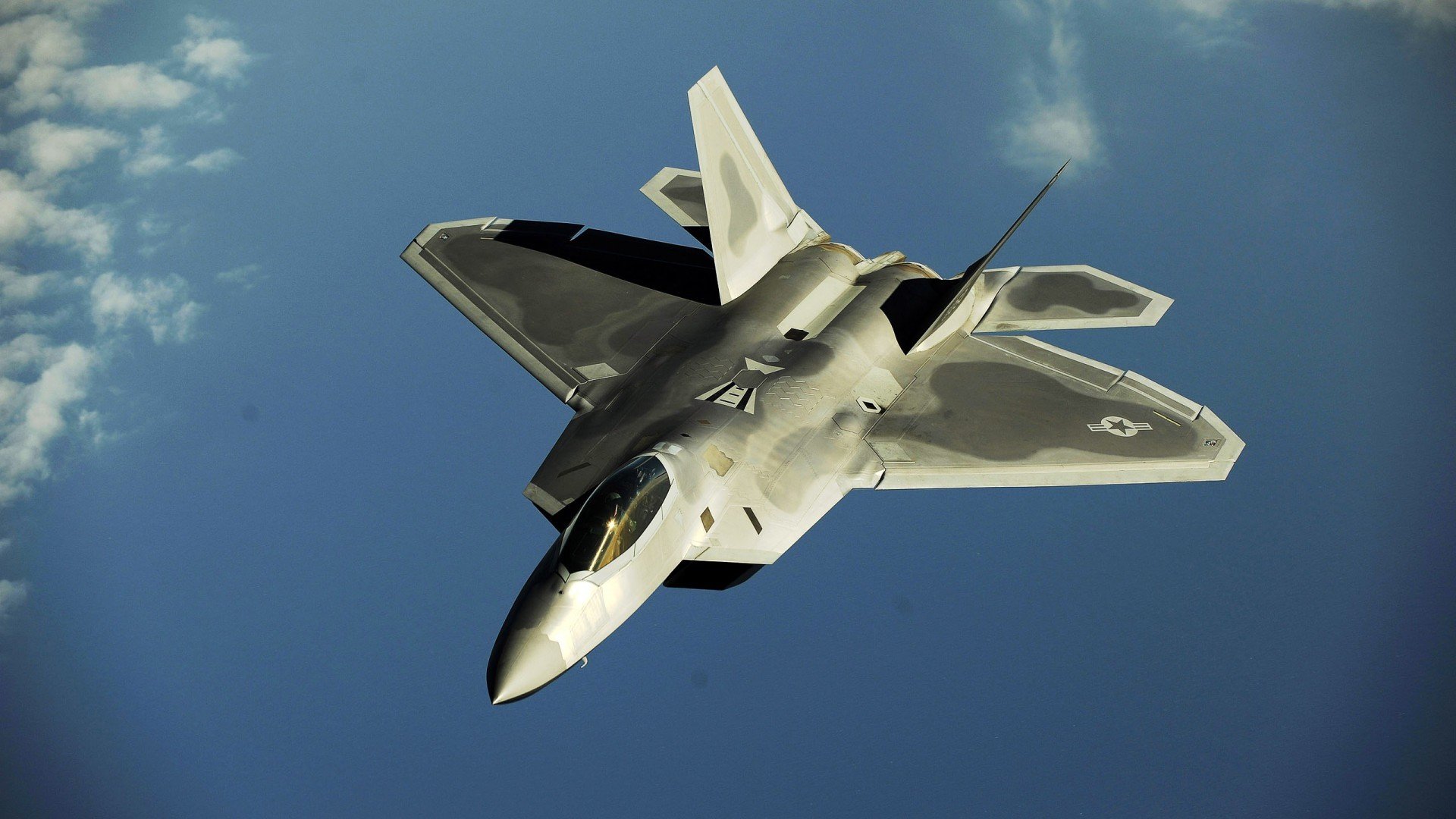 绿茵场上的马刺，当足球决赛化身篮球智慧的角力