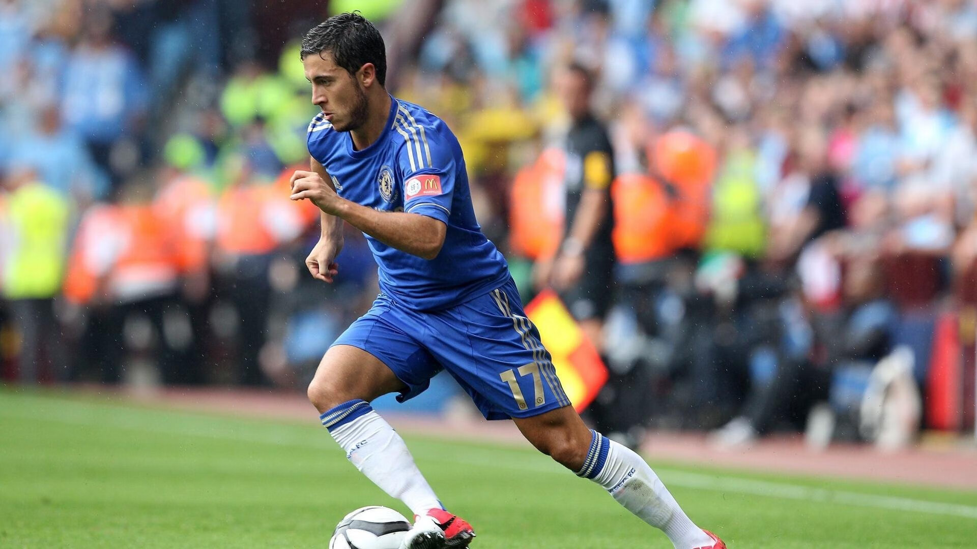 新王与铁骑,文班亚马的关键之夜与骑士的团队宣言