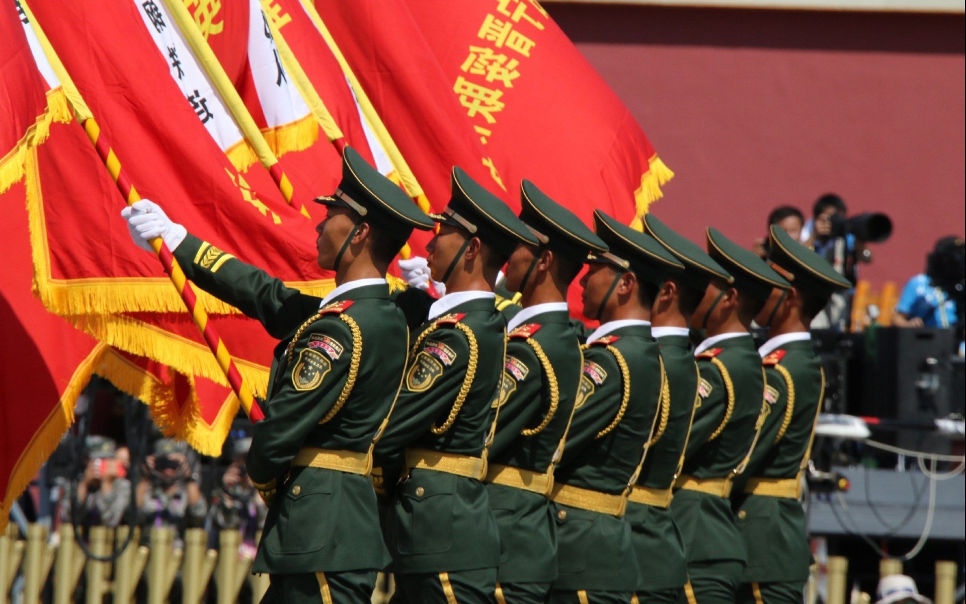 巨星之夜与叹息之墙，布伦森48分的悲情与凯尔特人的坚韧